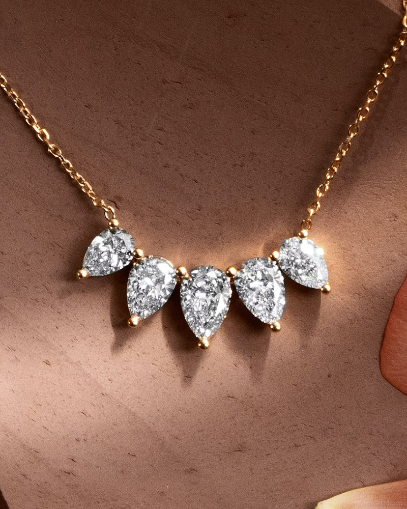 4Cs Diamond Jewelry ~ Necklace