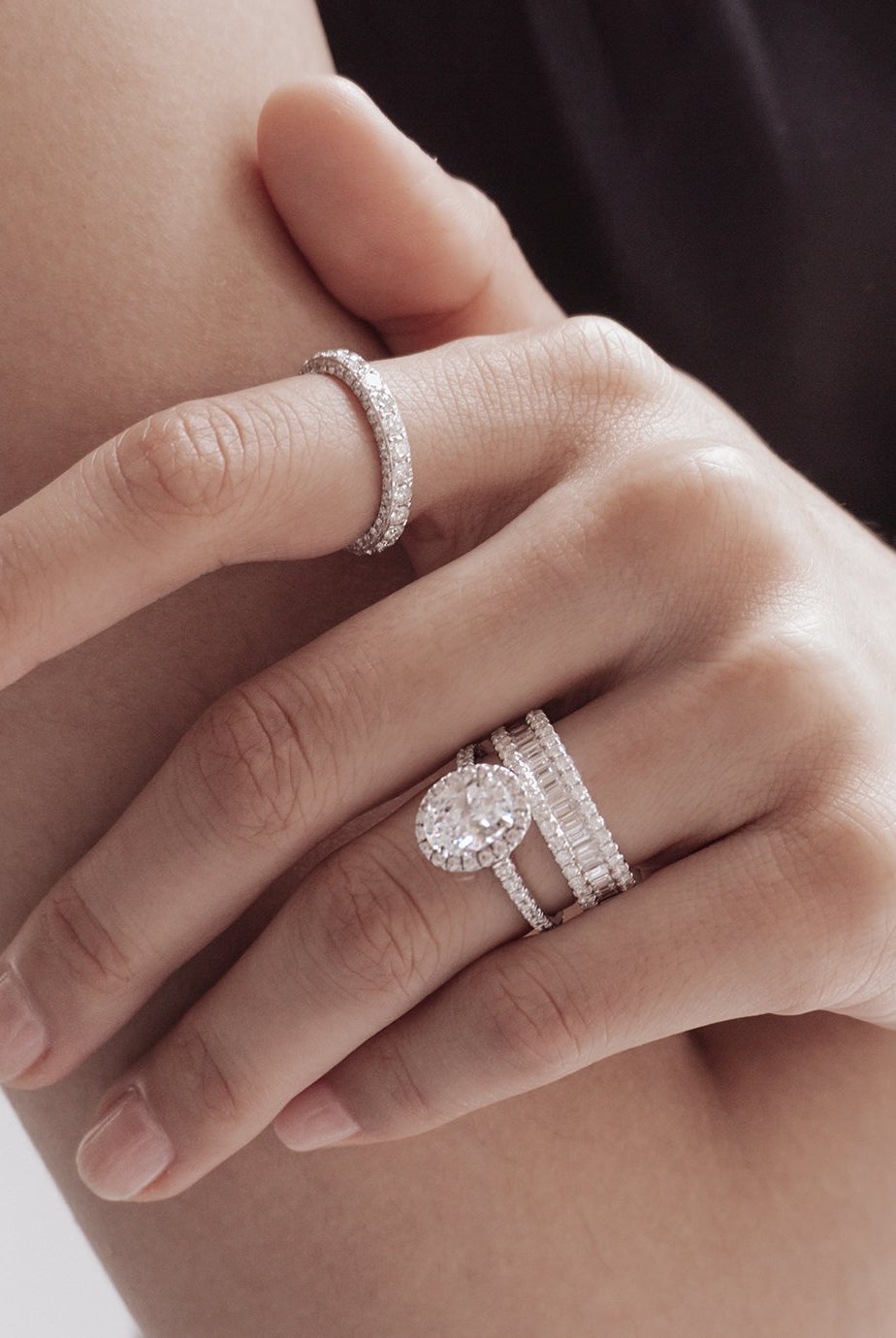 1-50-ct-oval-shaped-moissanite-halo-engagement-ring
