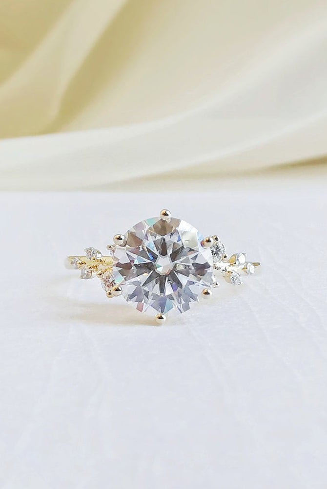 2-0-ct-round-shaped-moissanite-pave-setting-engagement-ring