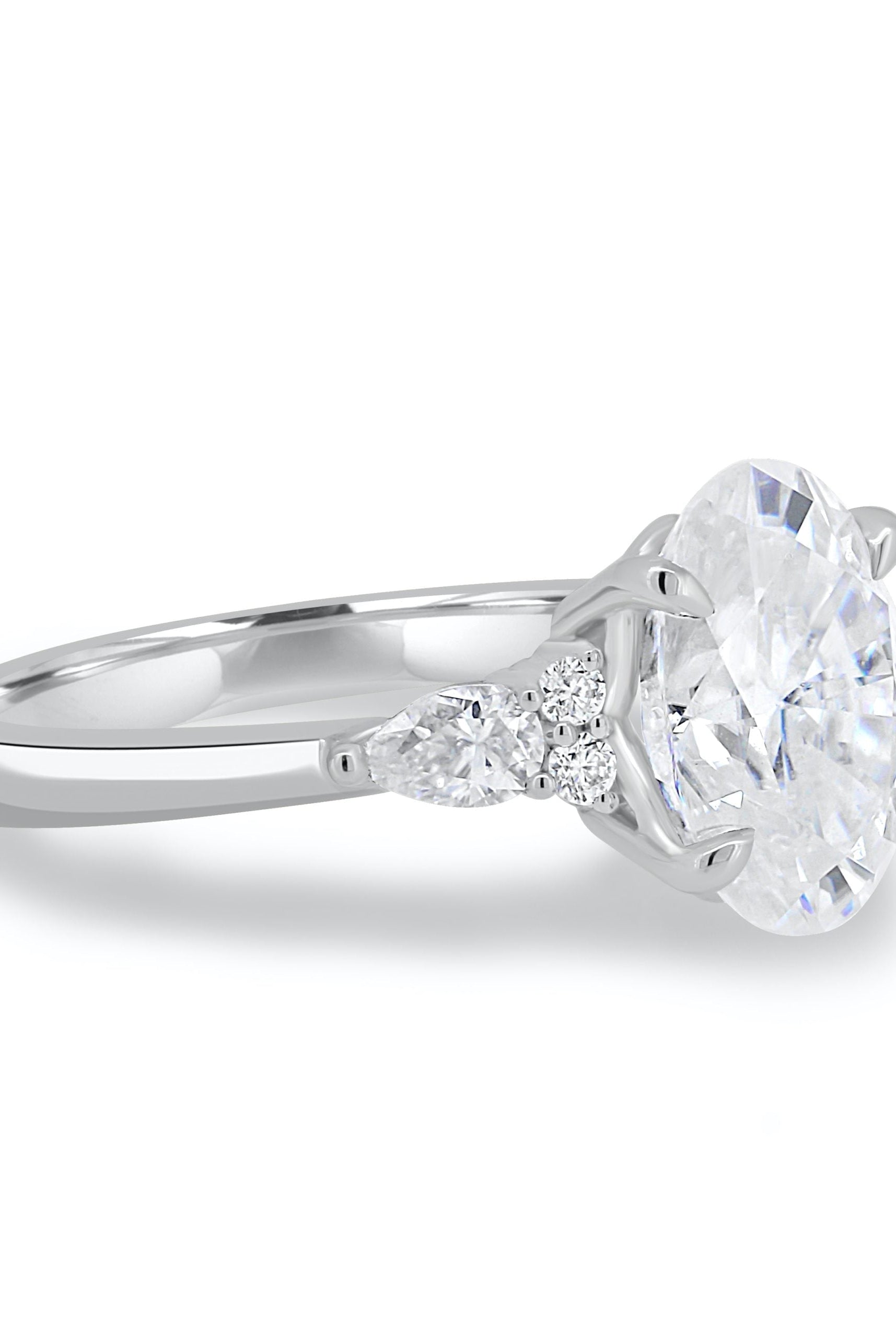 2.05CT Oval Cluster Moissanite Diamond Solitaire Engagement Ring