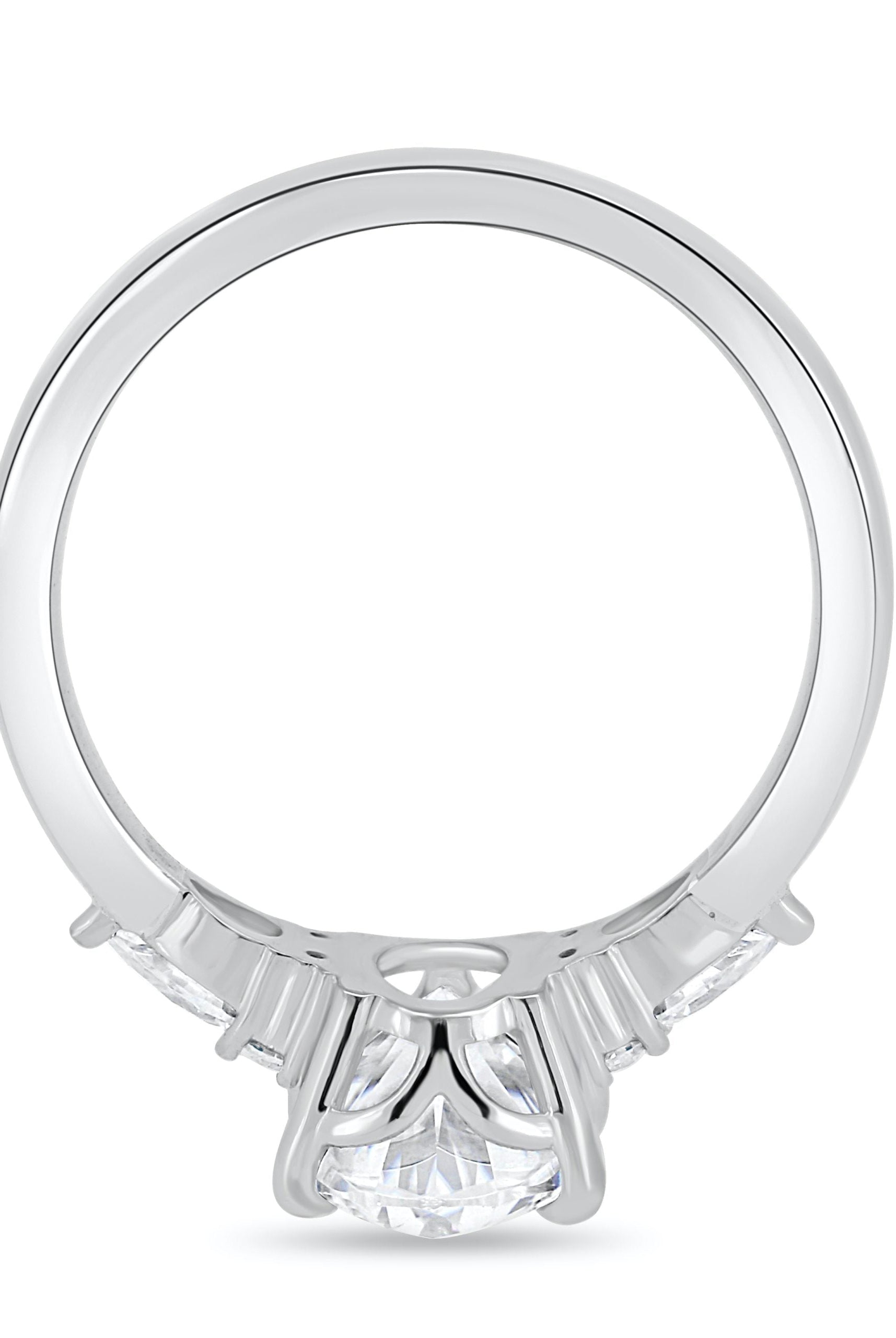 2.05CT Oval Cluster Moissanite Diamond Solitaire Engagement Ring