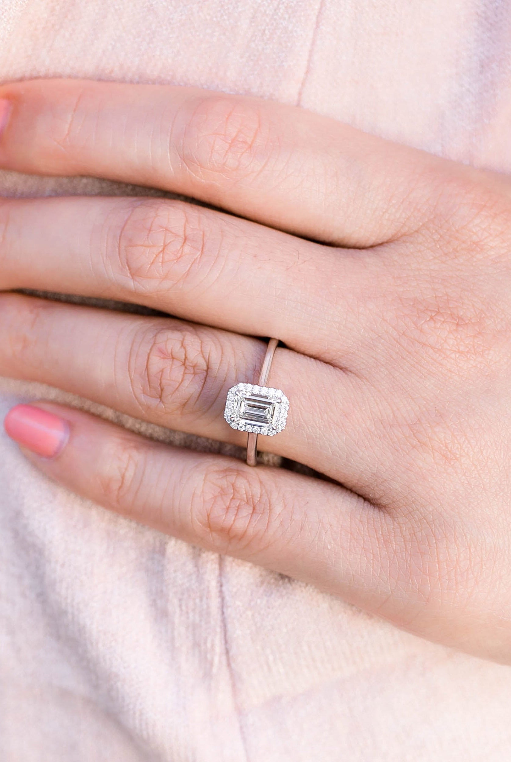 1.0CT Emerald Cut Halo Moissanite Diamond Solitaire Engagement Ring