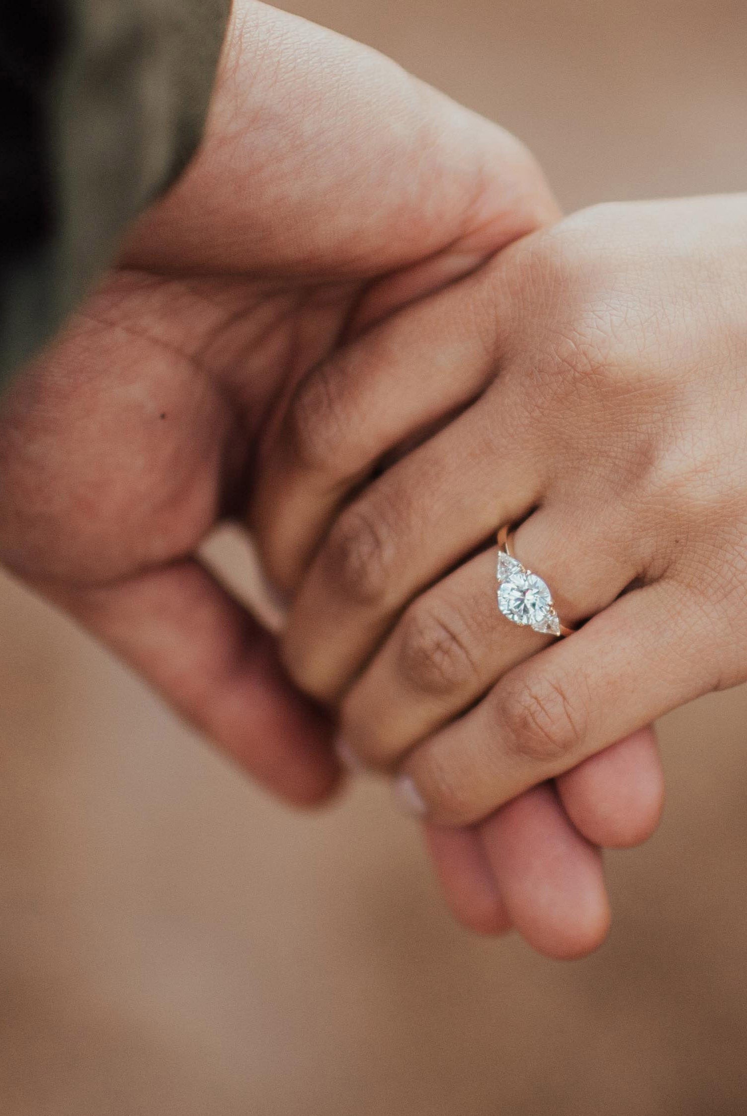 2.0CT Round Three Stone Moissanite Diamond Solitaire Engagement Ring For Women