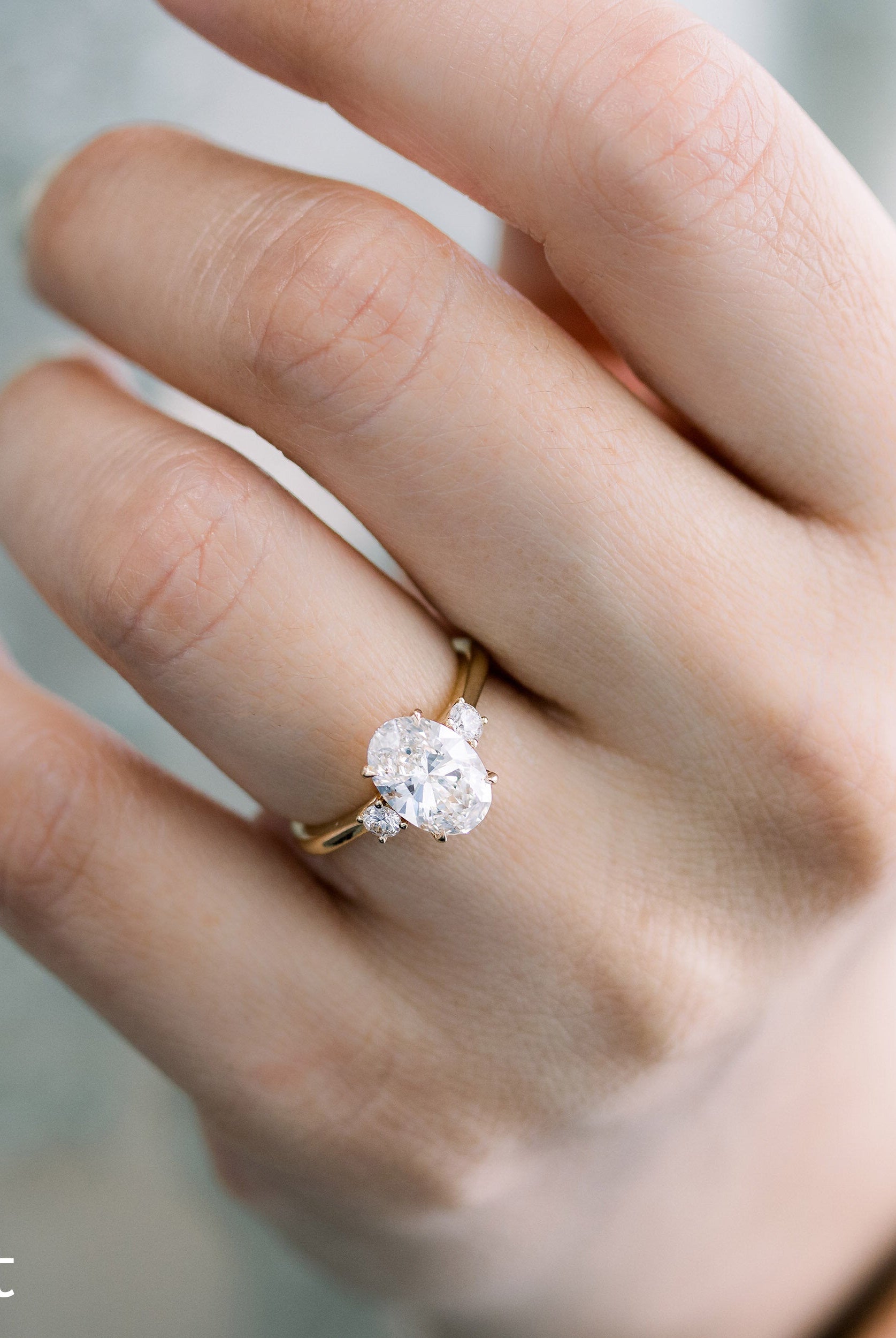 1.50CT Oval Three Stone Moissanite Diamond Solitaire Engagement Ring