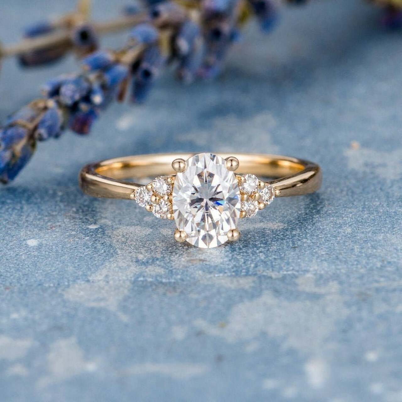 1ct Oval Moissanite Ring