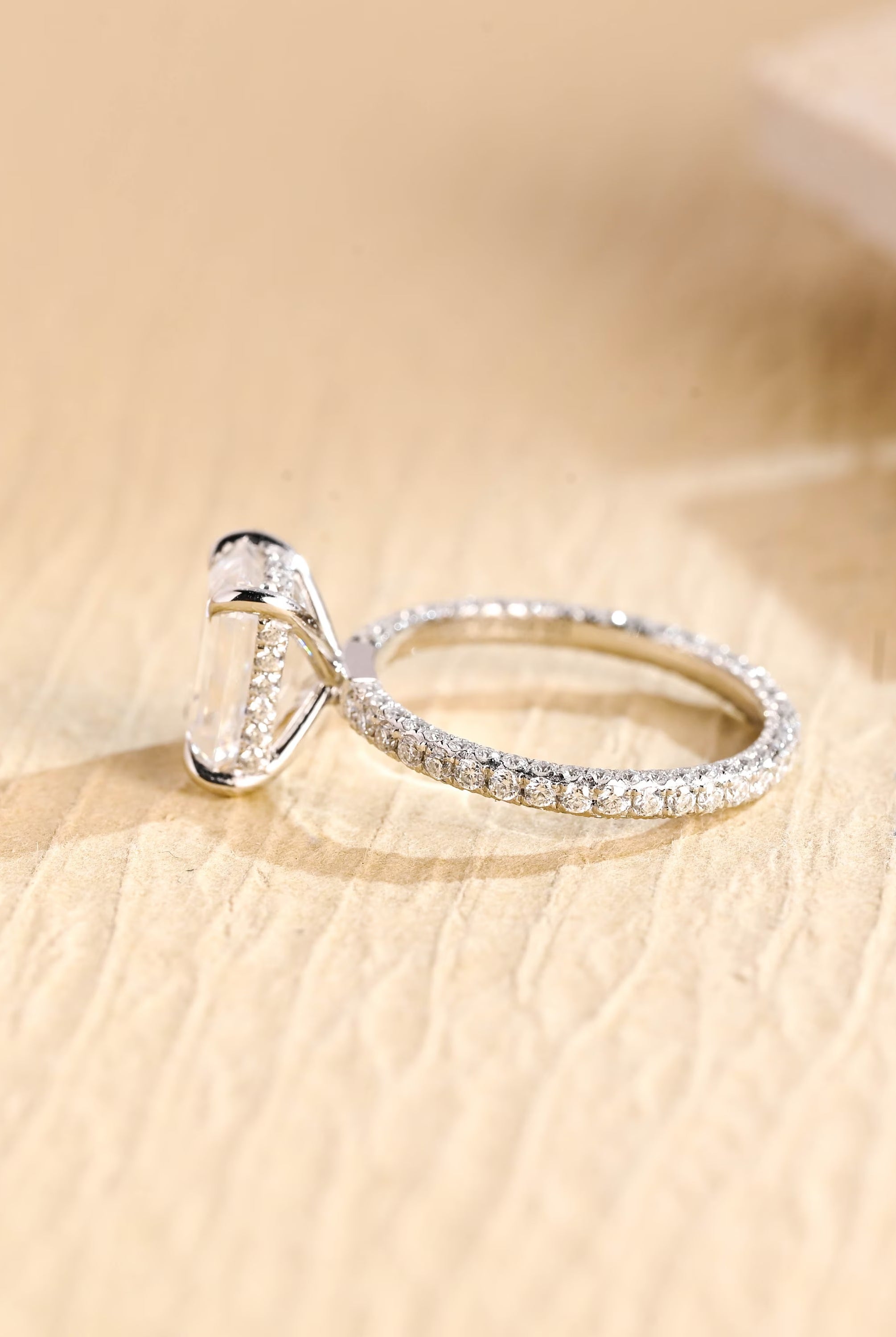 Oval Cut Moissanite Ring