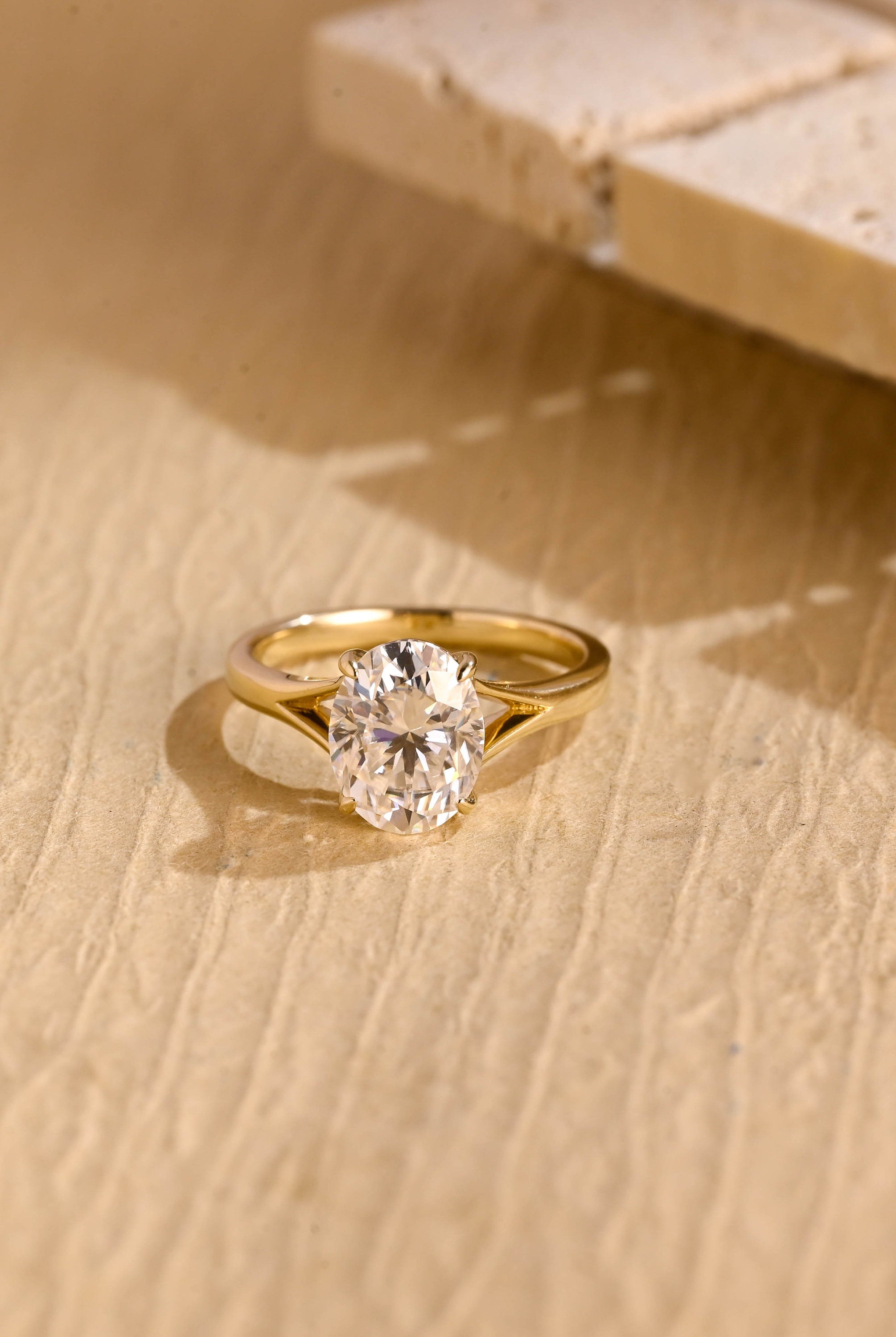 Oval Cut Moissanite Ring