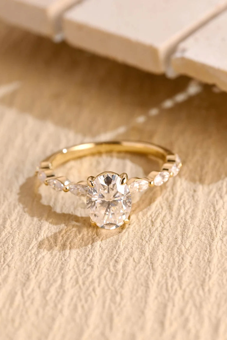 Oval Cut Moissanite Ring