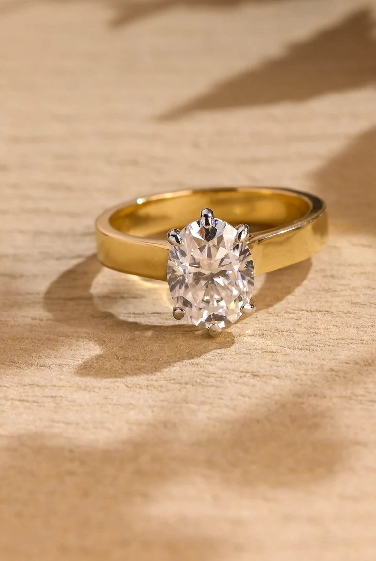 Oval Diamond Cigar Ring
