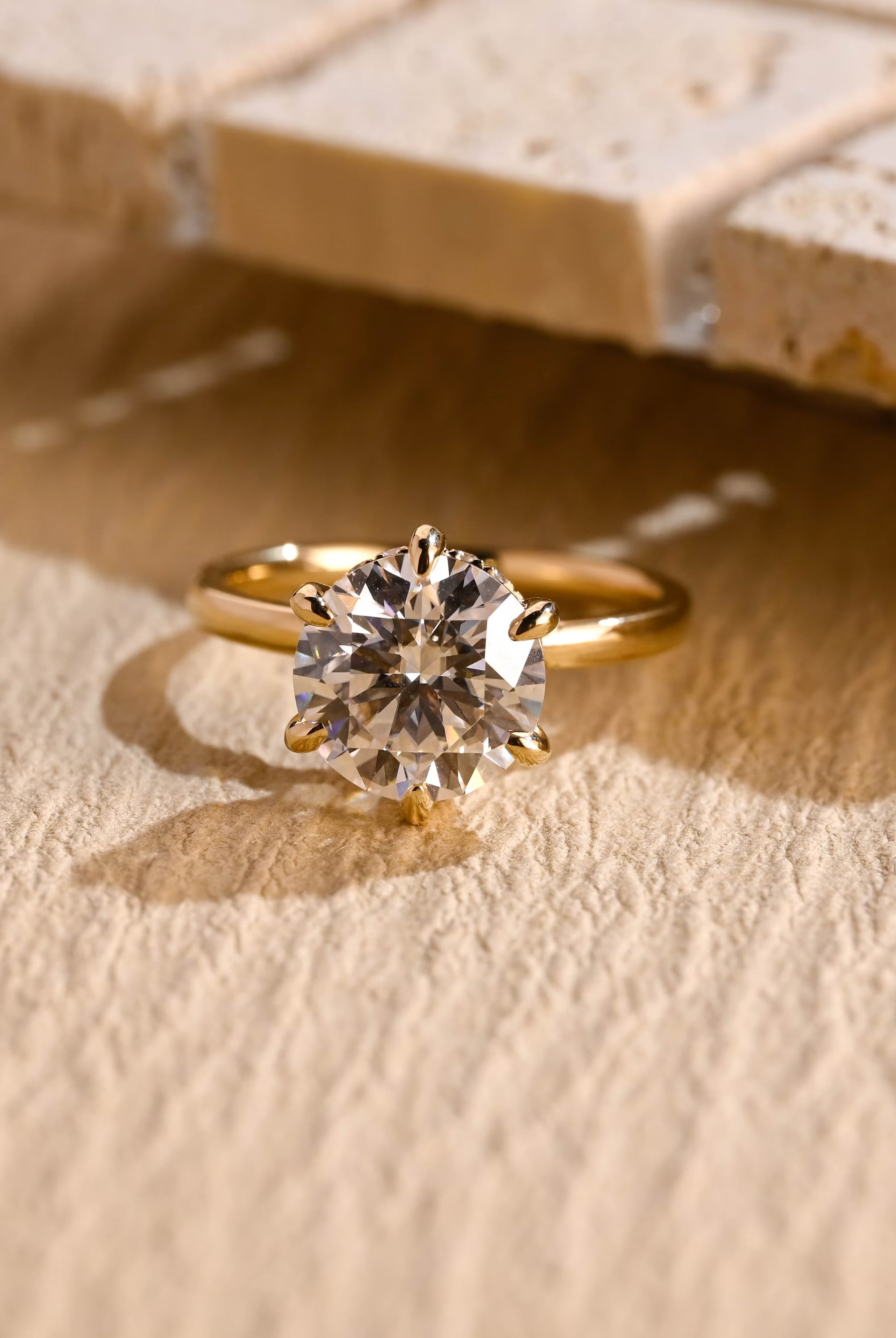 1 Carat Moissanite Engagement Ring