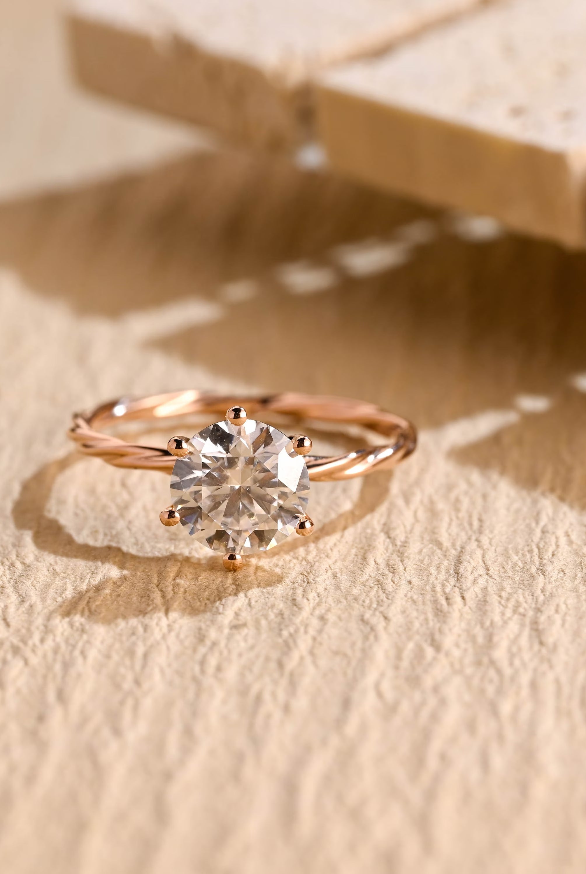 1 Carat Moissanite Engagement Ring