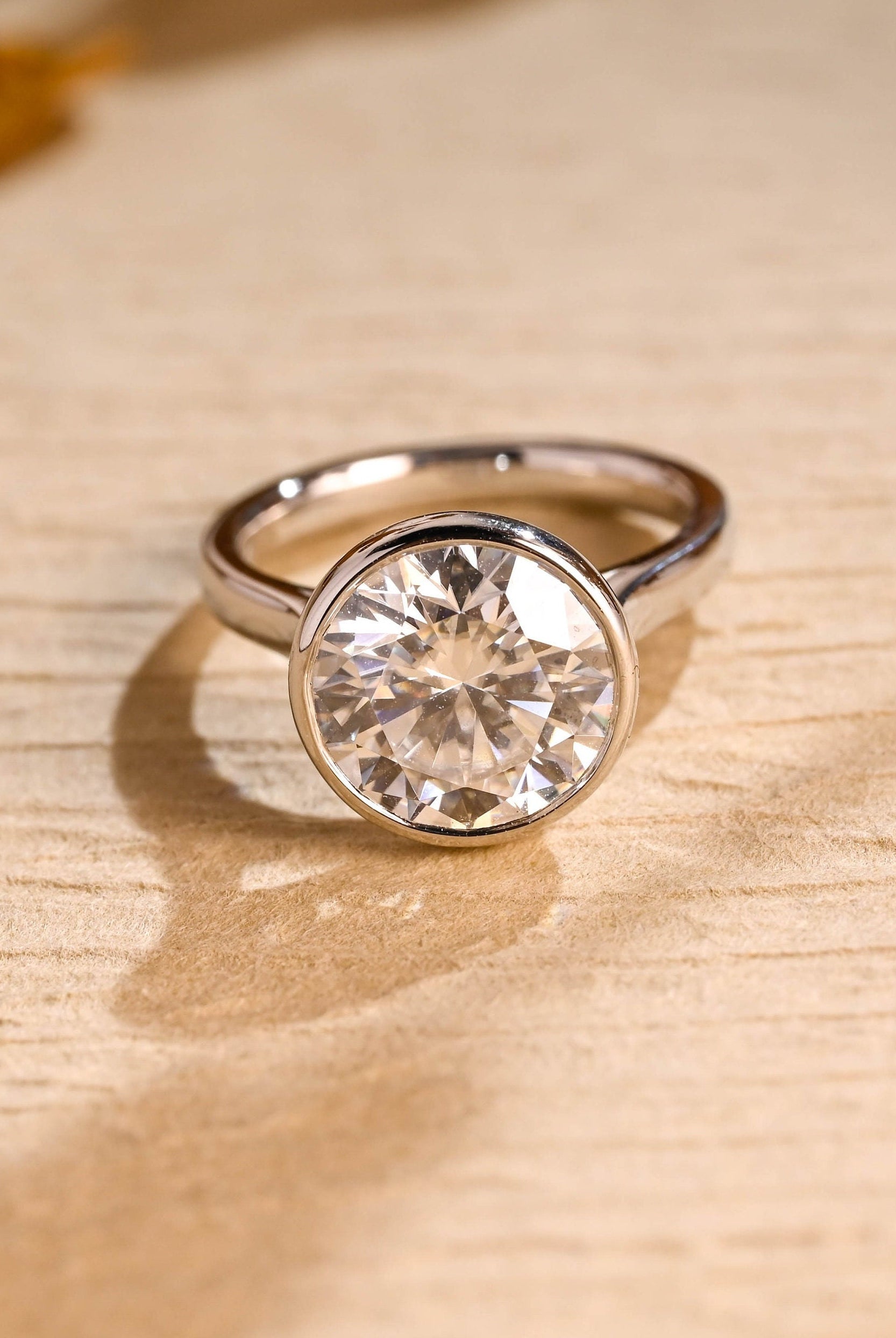 Buy Round Cut Bezel Set Solitaire Moissanite Ring