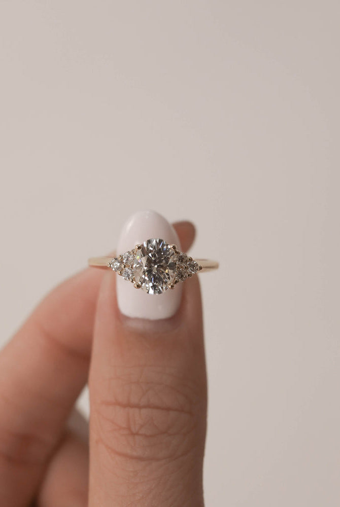 Oval Moissanite Engagement Ring