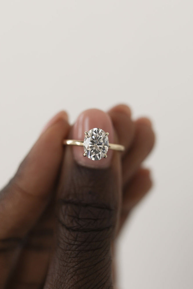 Oval Cut Moissanite Ring