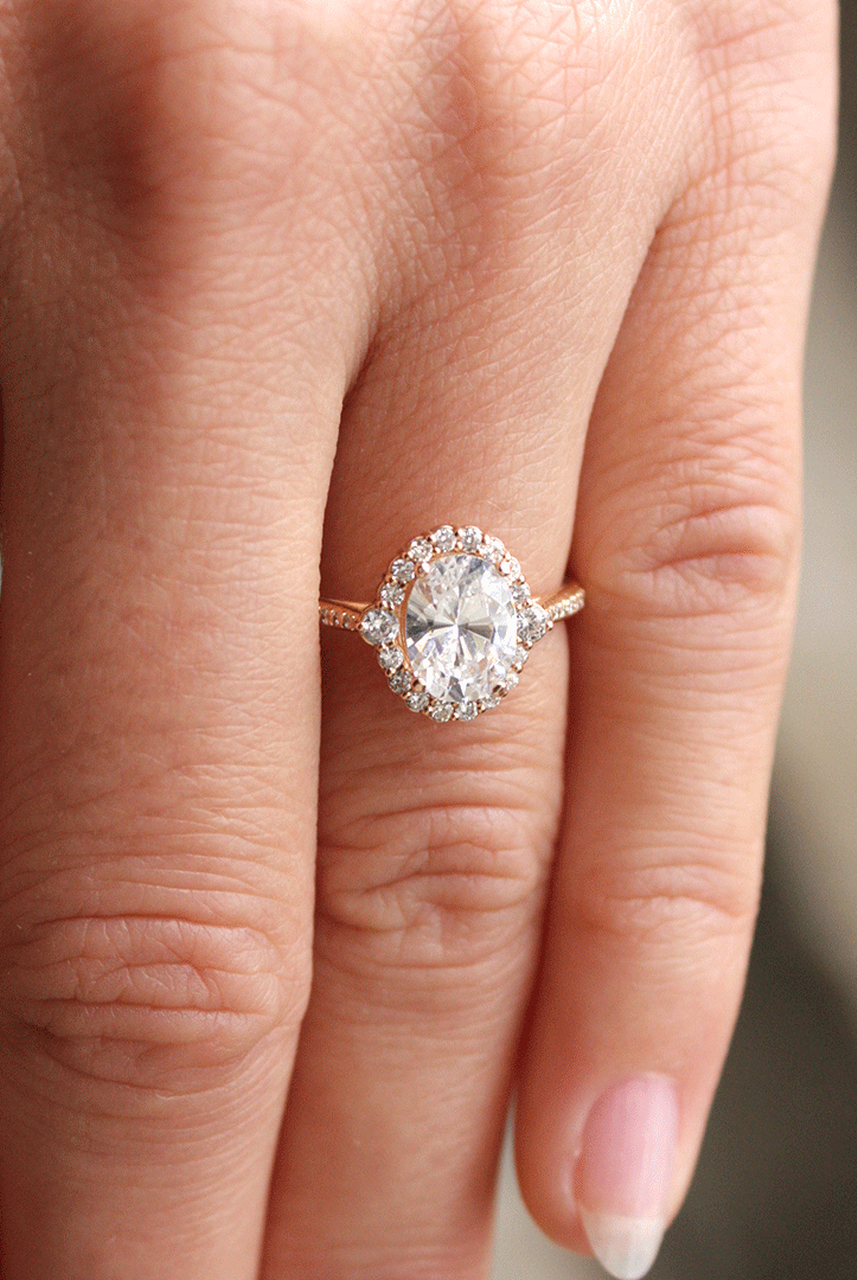 Oval Halo Moissanite Ring