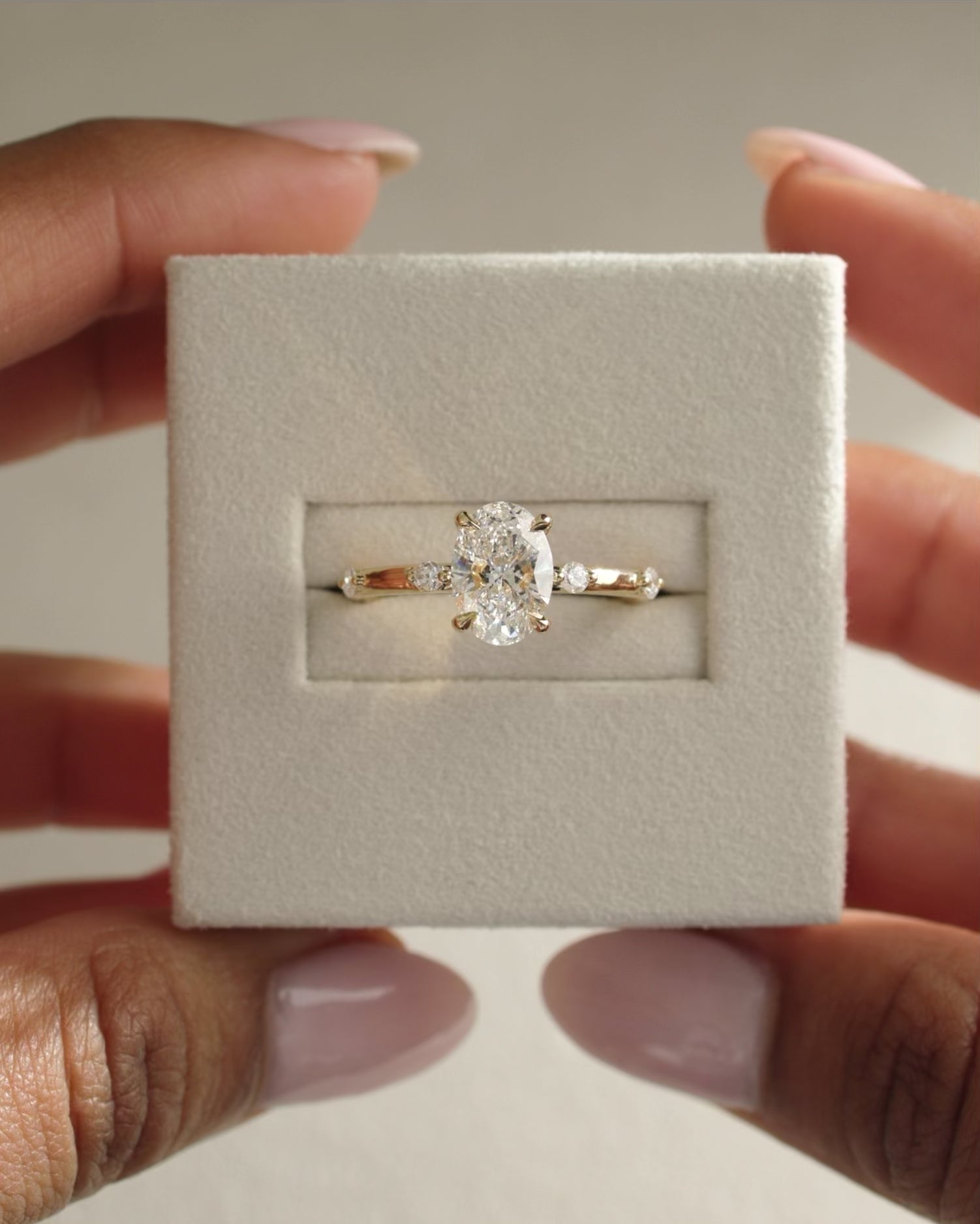 Oval Cut Moissanite Engagement Ring