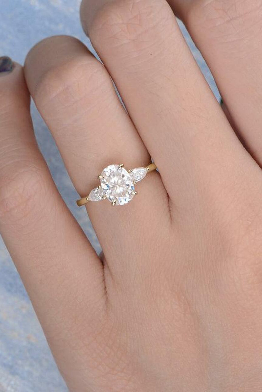 Moissanite Engagement Ring for Her