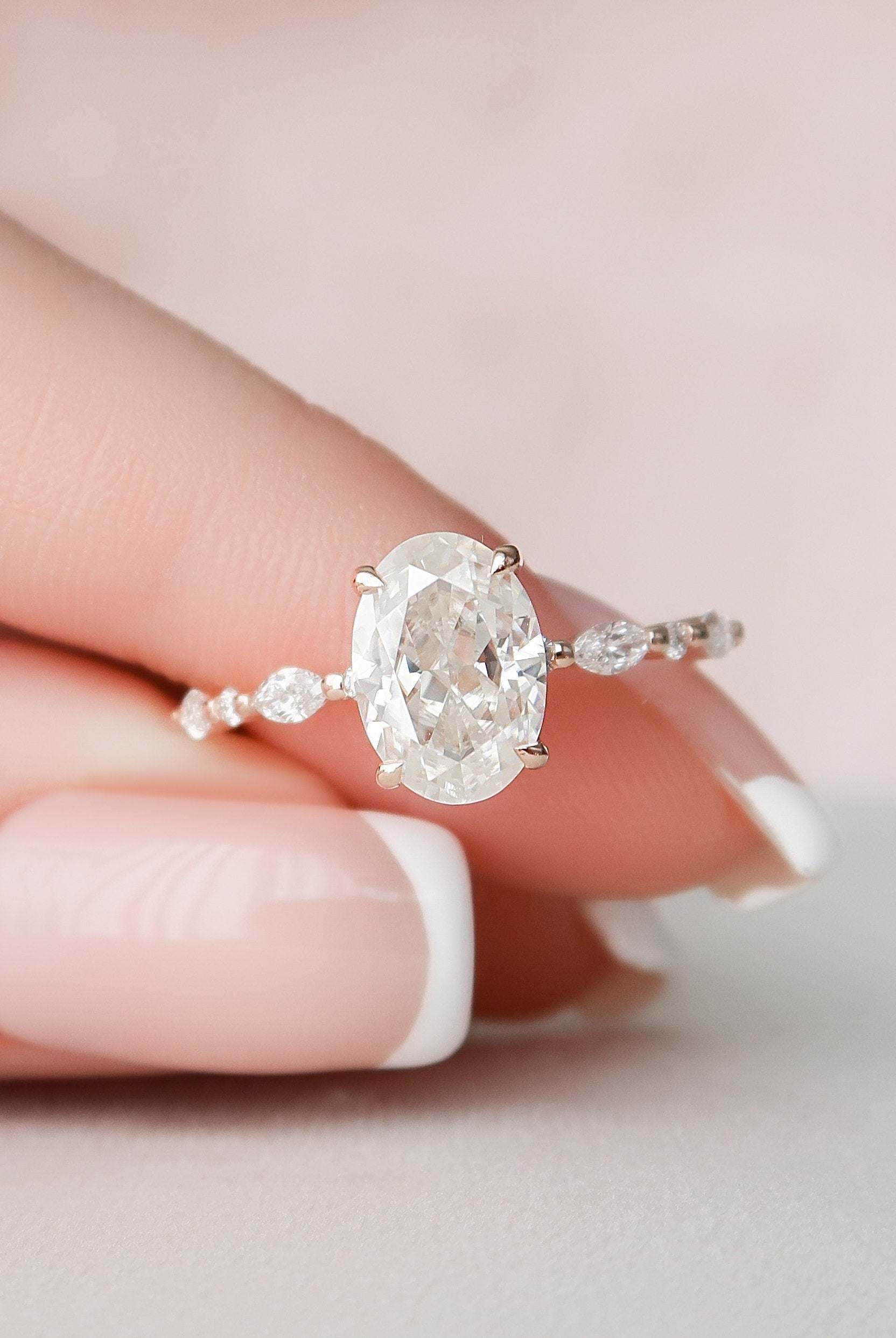 Oval Moissanite Engagement Ring