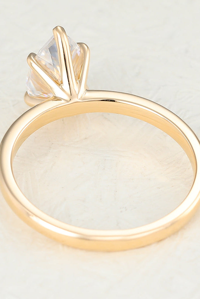 pear-shaped-moissanite-solitaire-engagement-ring