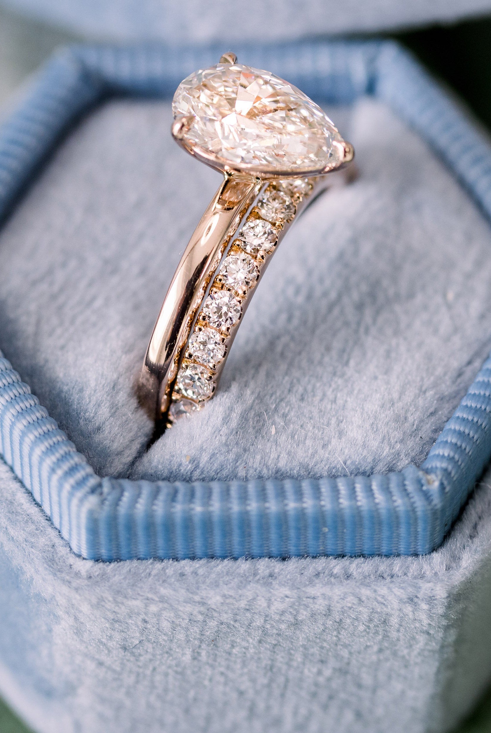 2.0ct Three Prong Pear Moissanite Diamond Solitare Engagement Ring For Her