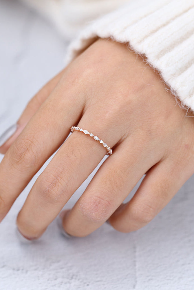 marquise-round-shaped-moissanite-alternative-stone-wedding-band