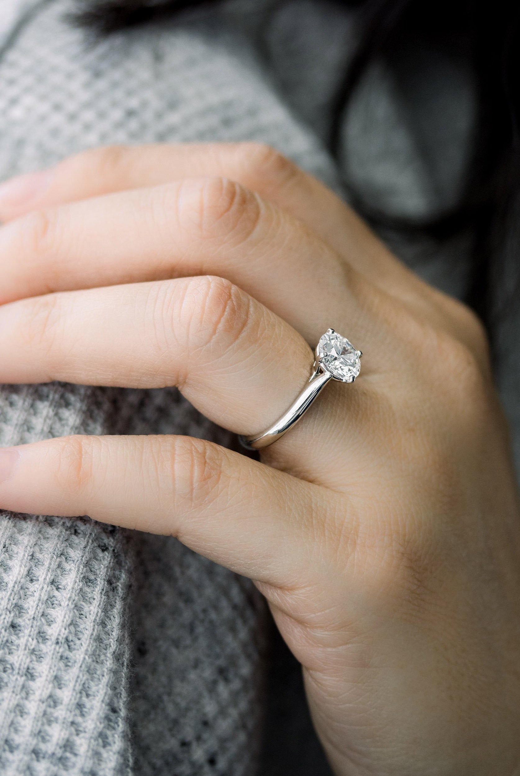 Moissanite vs diamond comparison