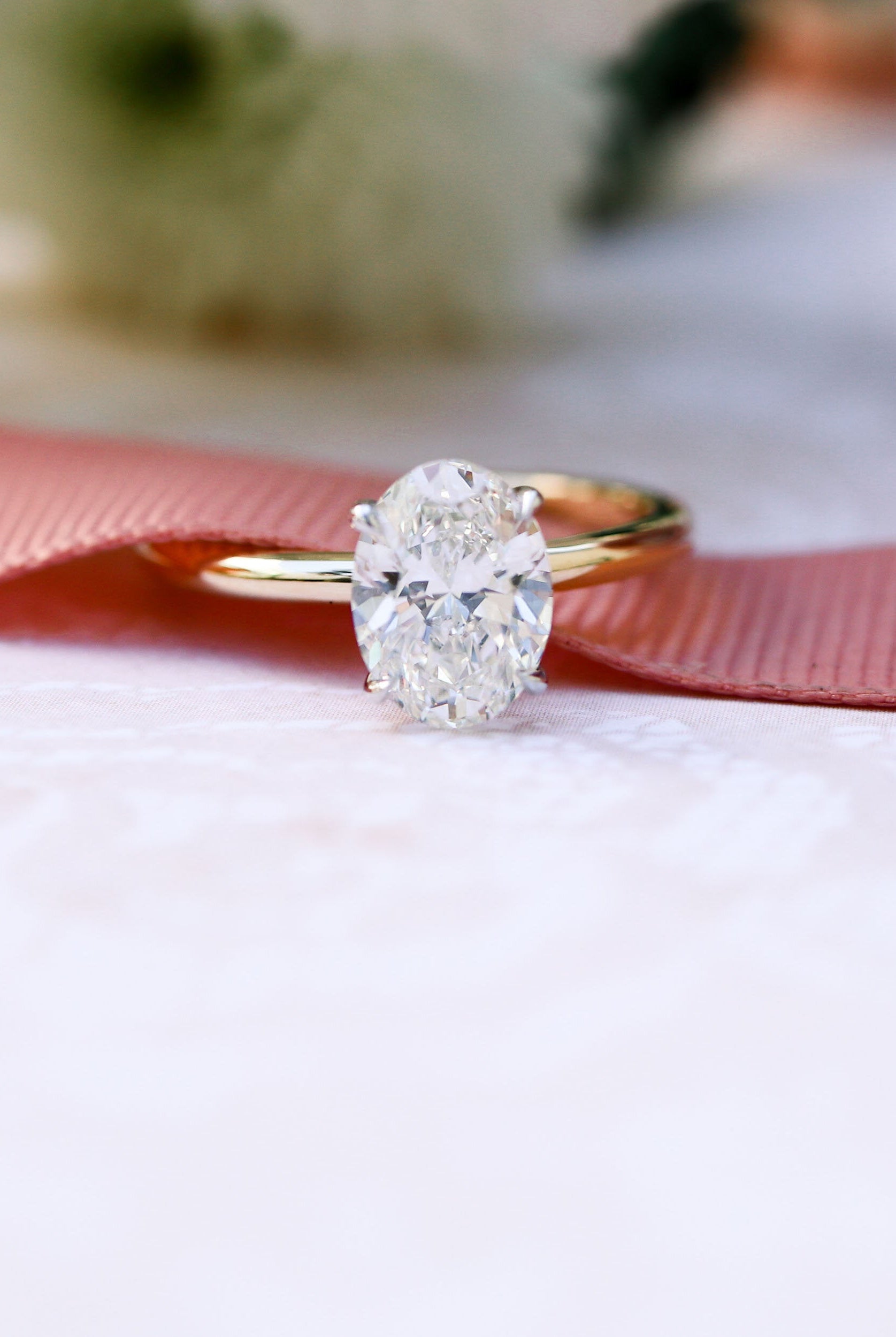2.0ct Oval Four Prong Moissanite Diamond Solitaire Engagement Ring For Women