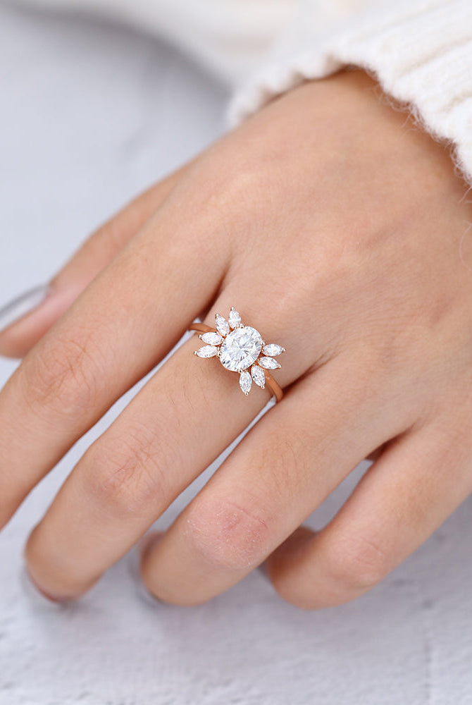 oval-shaped-moissanite-cluster-engagement-ring-12