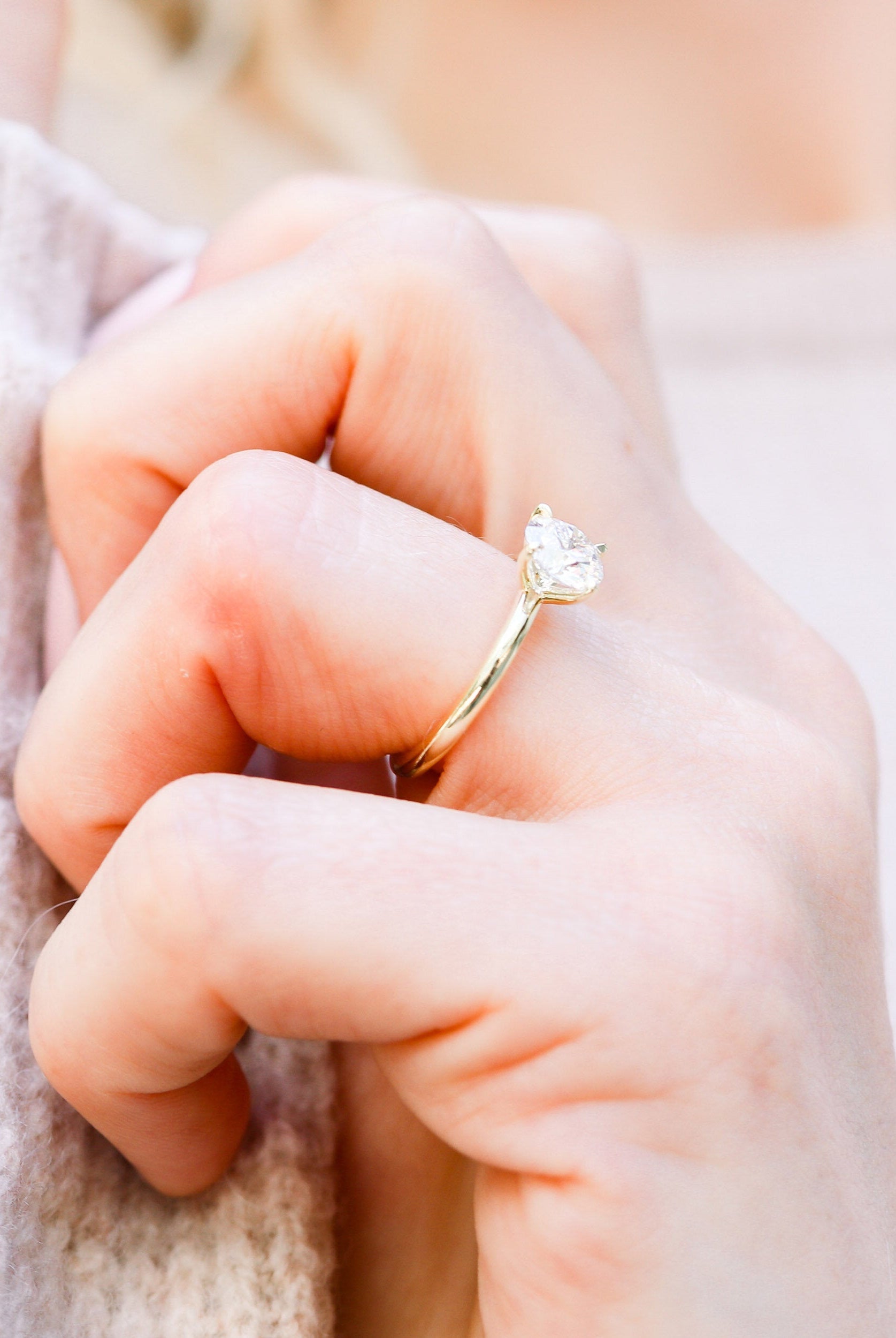 2.25ct Round Four Prong Moissnaite Diamond Engagement Ring In 14K Solid Gold