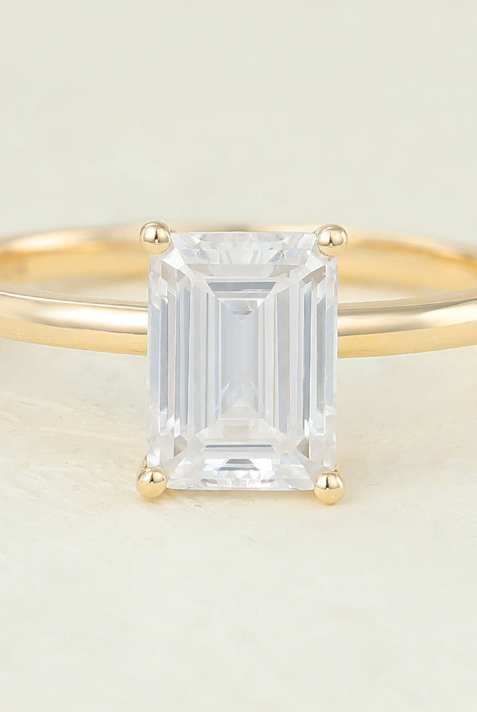emerald-shaped-moissanite-solitaire-engagement-ring-2