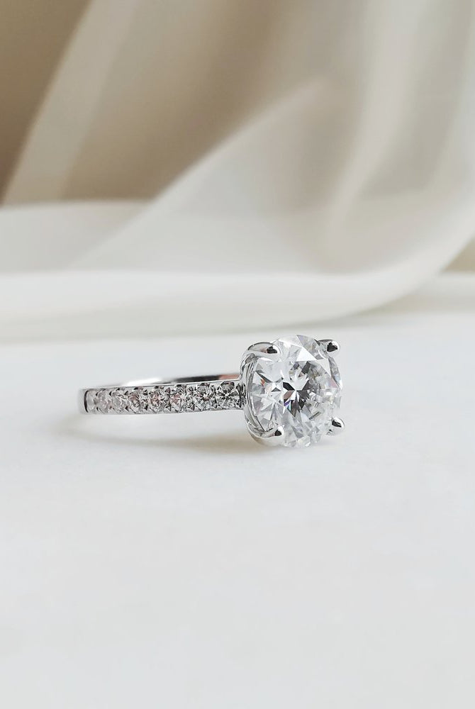 1-50-ct-round-shaped-moissanite-pave-setting-engagement-ring