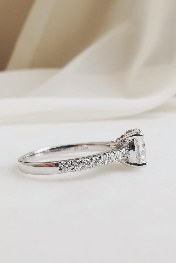 1-50-ct-round-shaped-moissanite-pave-setting-engagement-ring