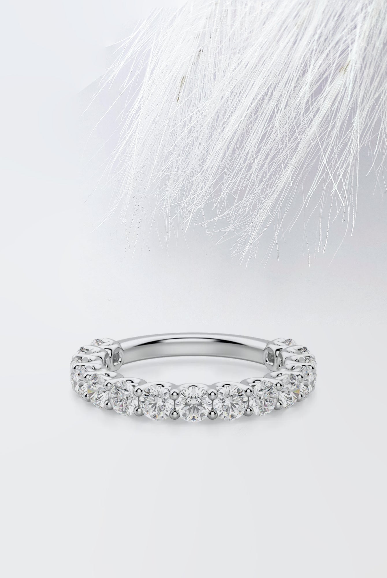 Round Cut Moissanite Scallop Diamond Wedding Band for Women