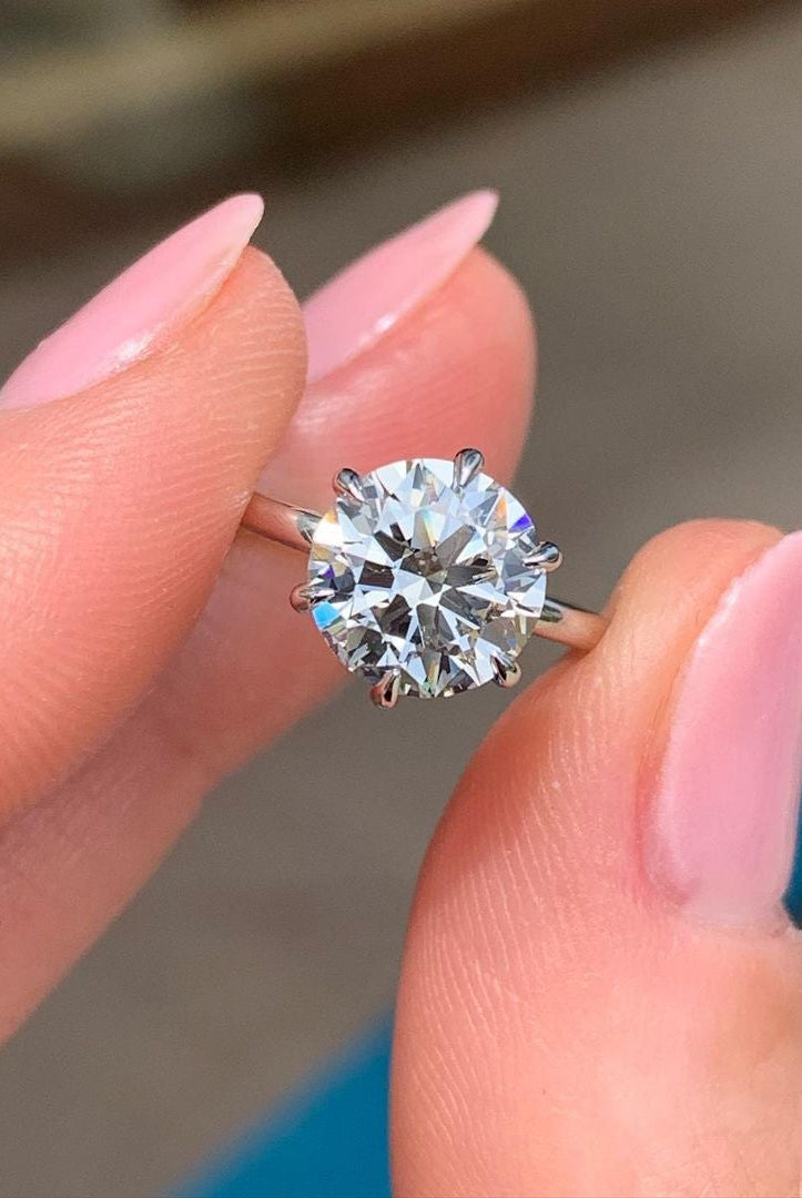 1.0CT Round Six Prong Moissanite Diamond Solitaire Engagement Ring For Women