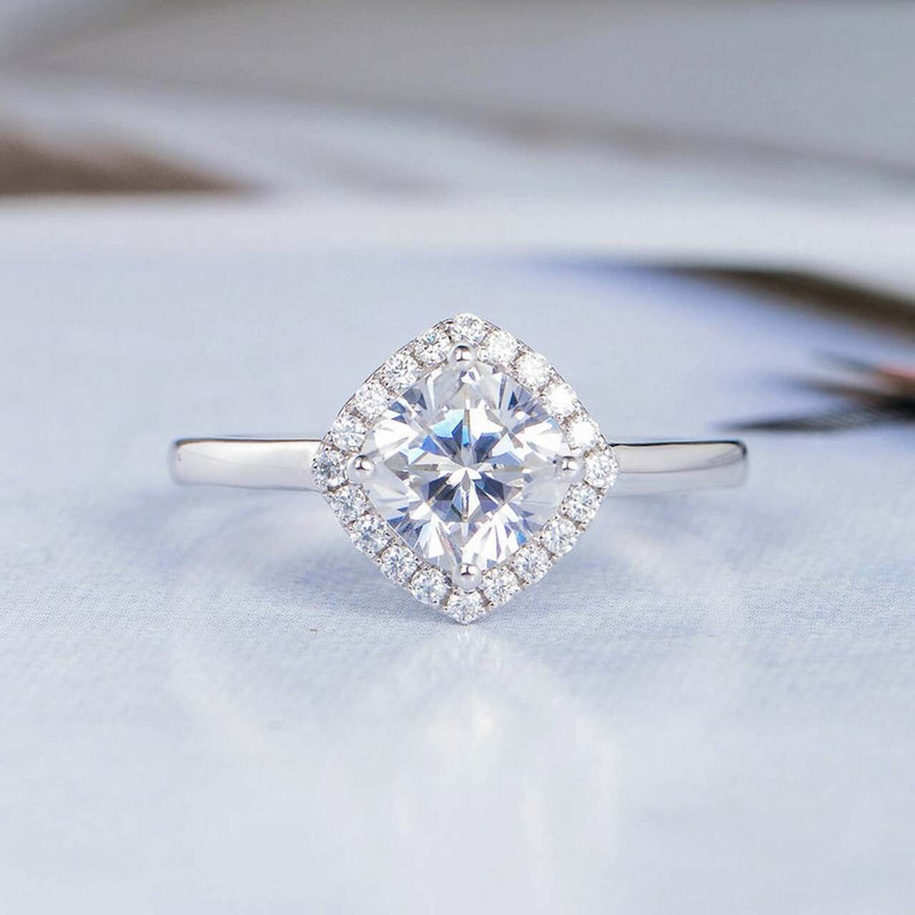 1.0CT Cushion Cut Halo Moissanite Diamond Engagement Ring