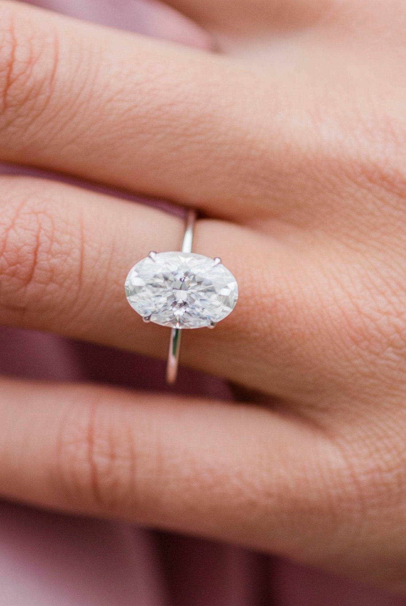 4.0CT Oval Cut 4 Prongs Moissanite Solitaire Engagement Ring