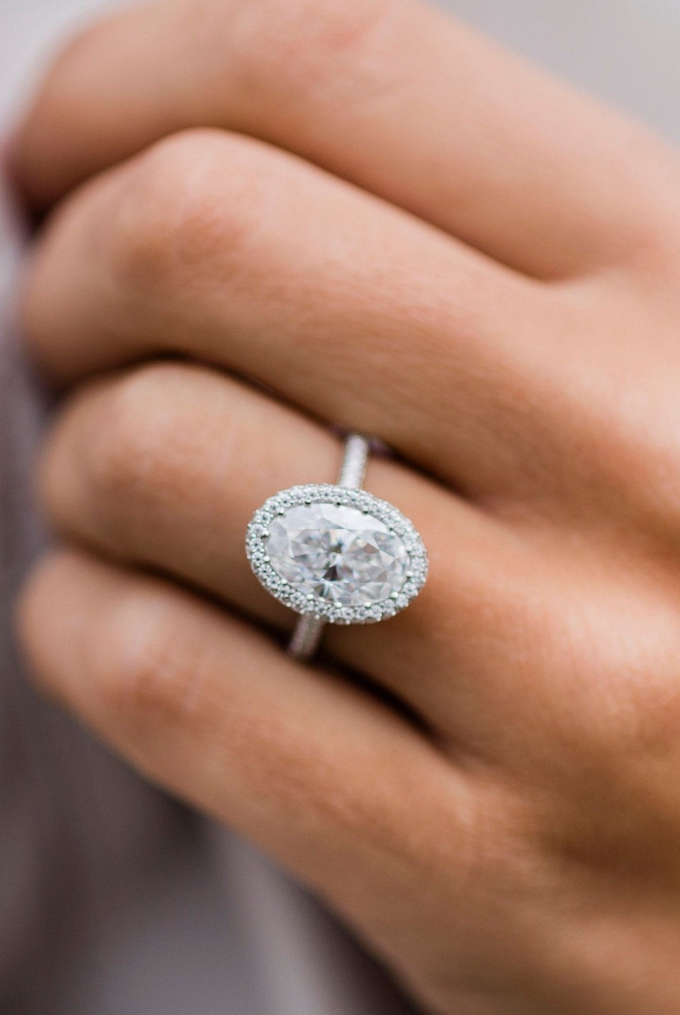 Sophisticated moissanite jewelry