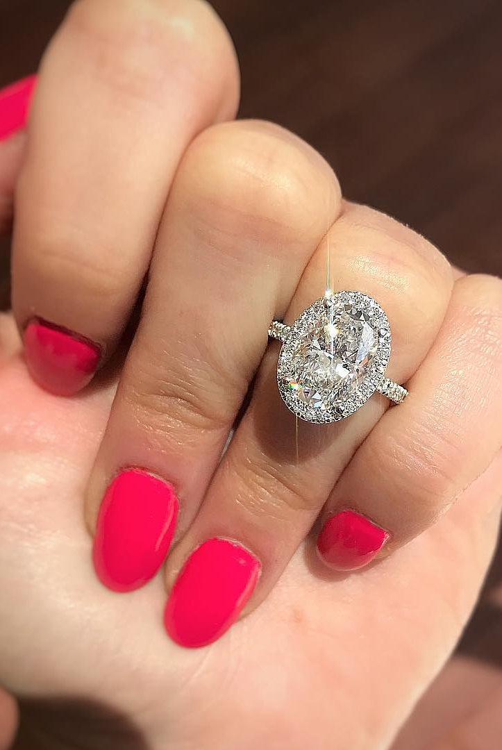 1.91CT Oval Halo Moissanite Diamond Pave Engagement Ring