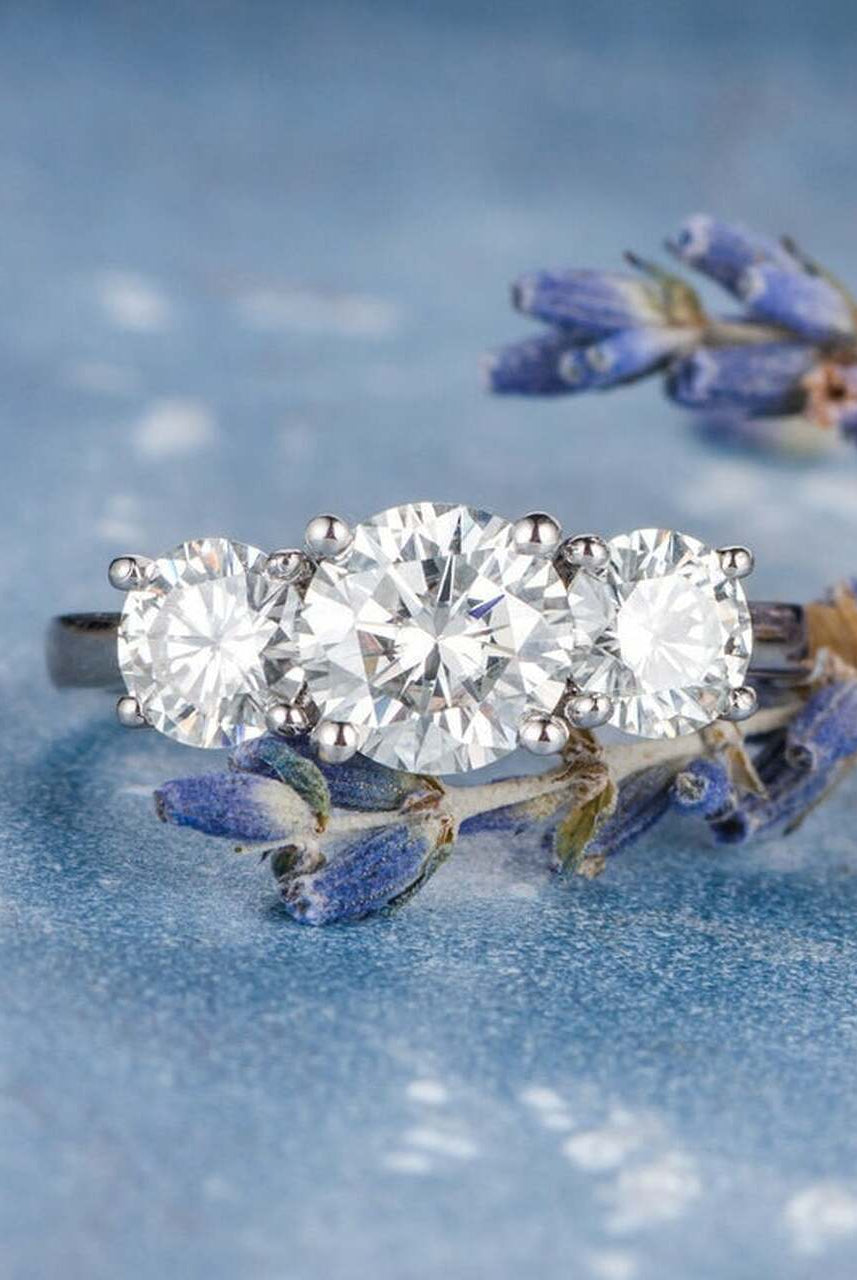 1.0CT Three Stone Round Moissanite Diamond Solitaire Engagement Ring For Women