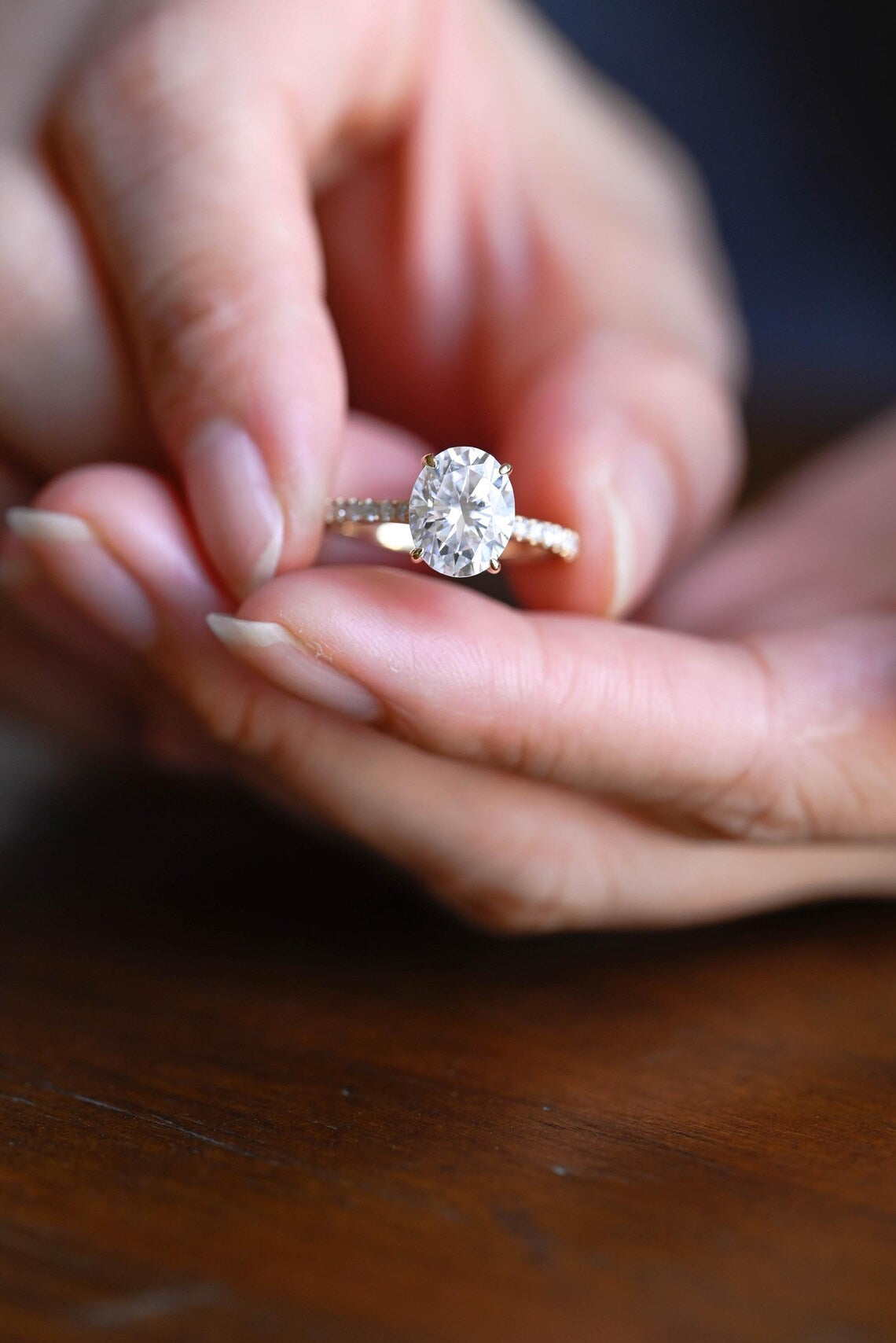 Oval Cut Moissanite Engagement Ring
