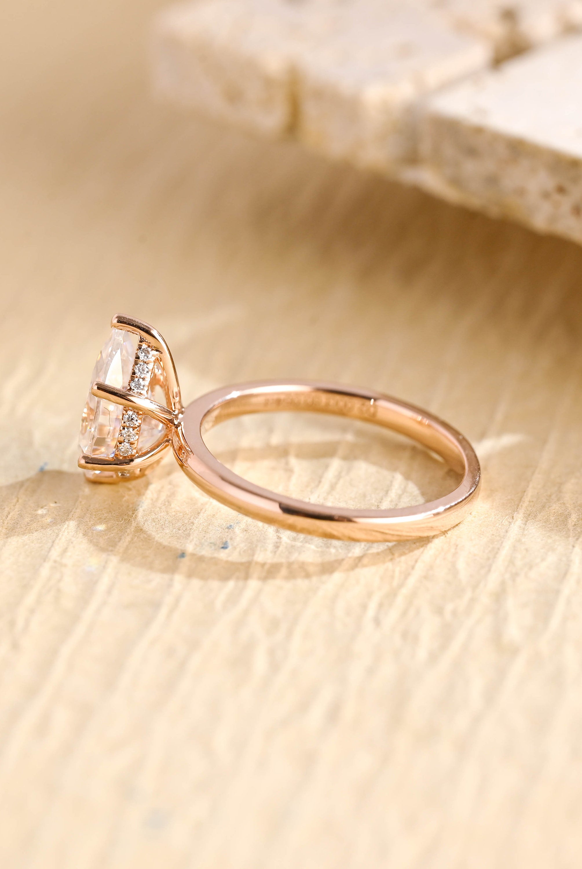 1 Carat Pear Moissanite Engagement Ring