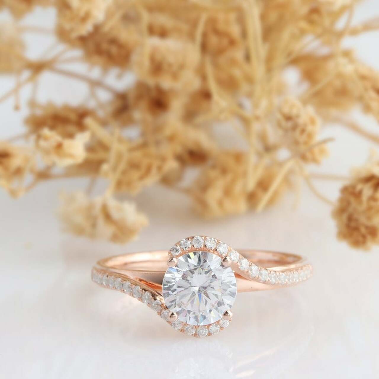 1.0CT Round Brilliant Cut Unique Twisted Halo Engagement Ring