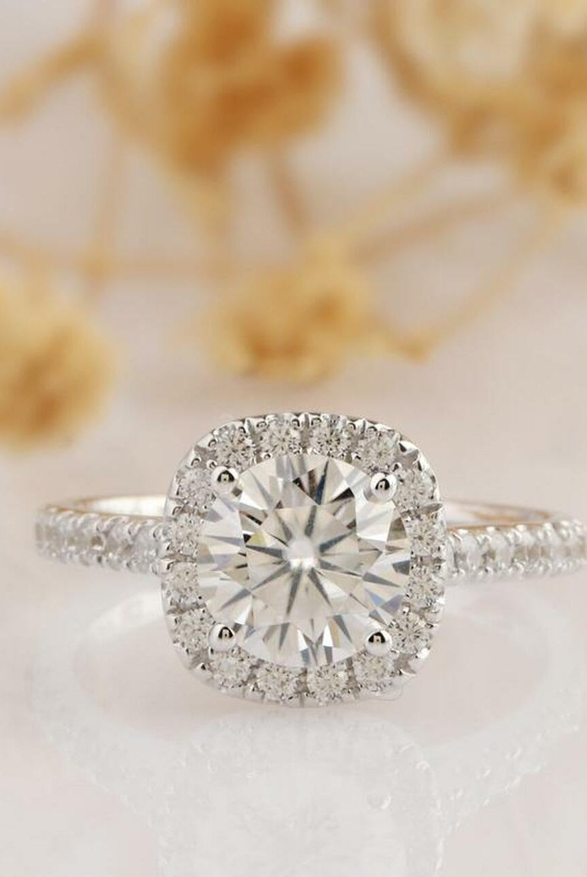 1.0CT Cathedral Set Round Moissanite Diamond Halo Engagement Ring