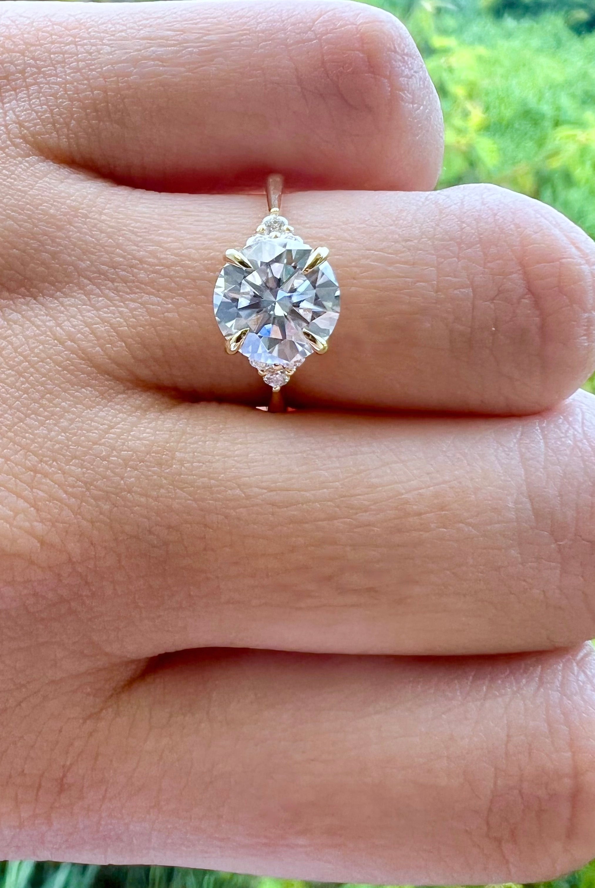 2-65-ct-round-cut-cluster-moissanite-engagement-ring