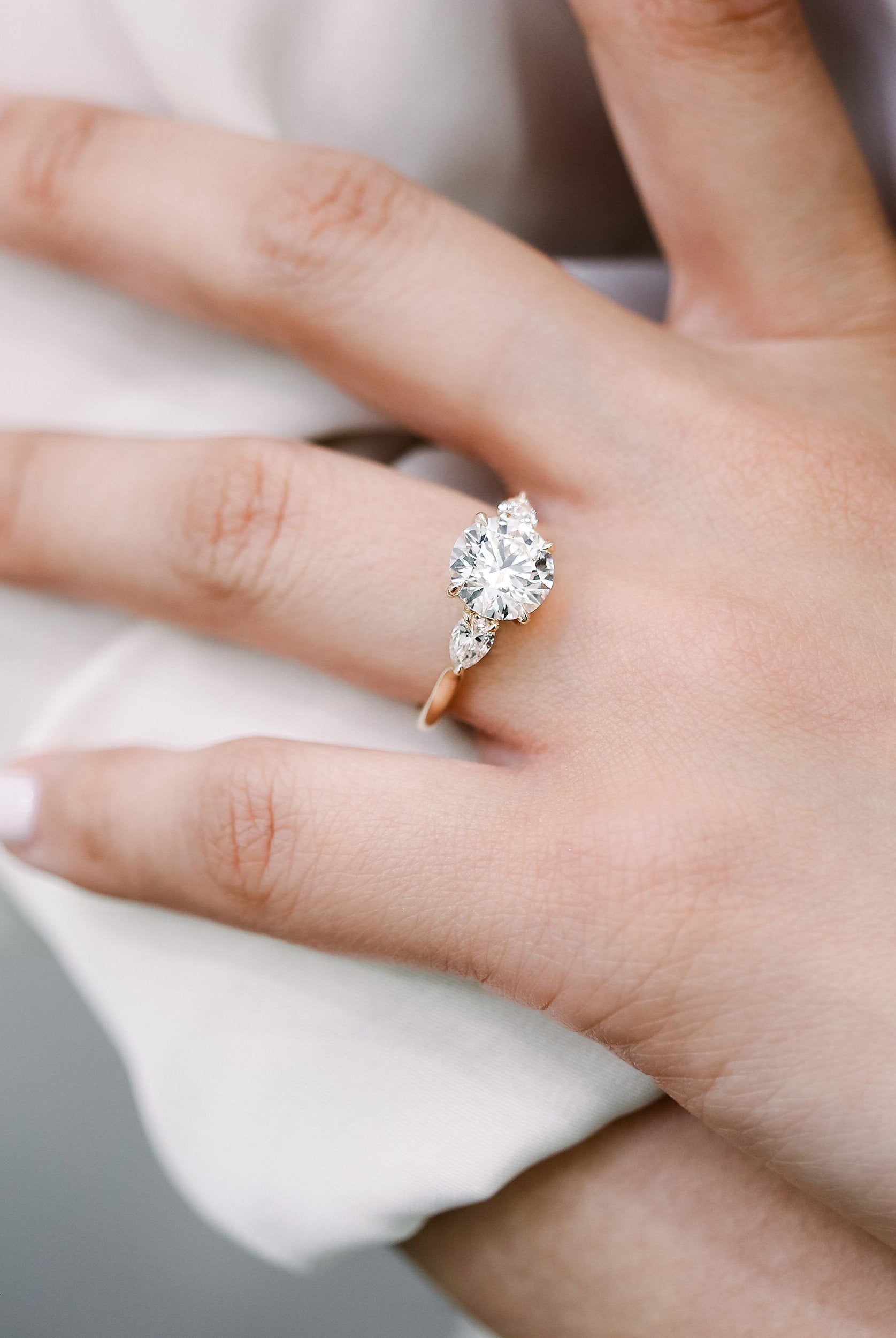 Round Cut Moissanite Ring