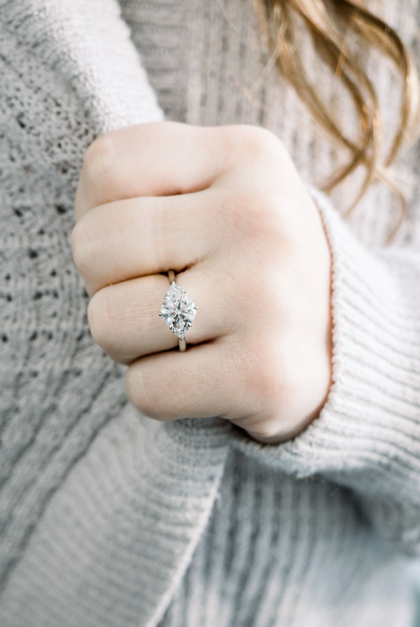 2.0CT Round Three Stone Moissanite Diamond Solitaire Engagement Ring For Women