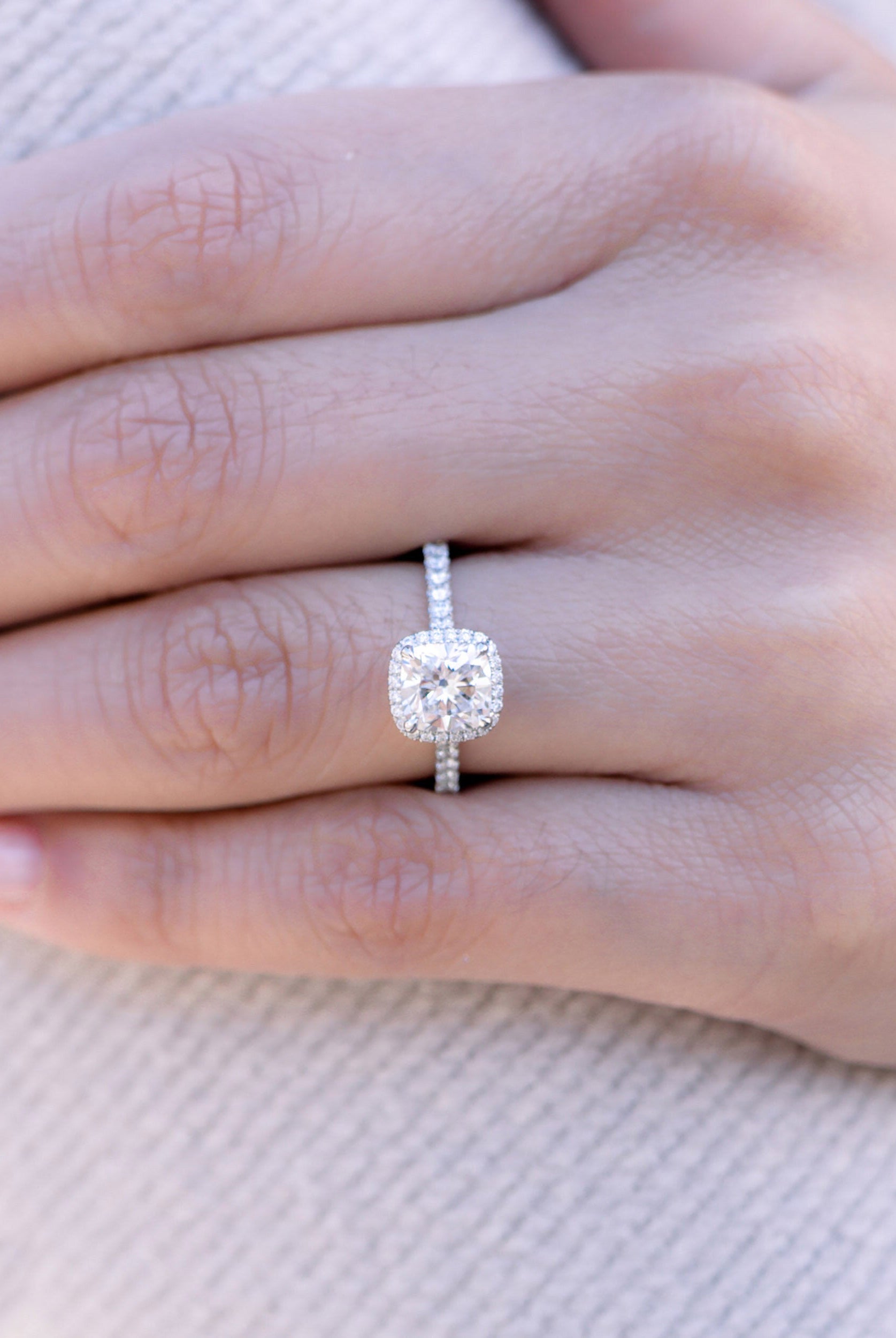 2.0CT Cushion Cut Moissanite Halo Pave Diamond Engagement Ring