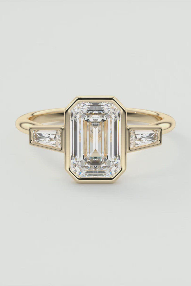 Emerald Moissanite Ring for Women