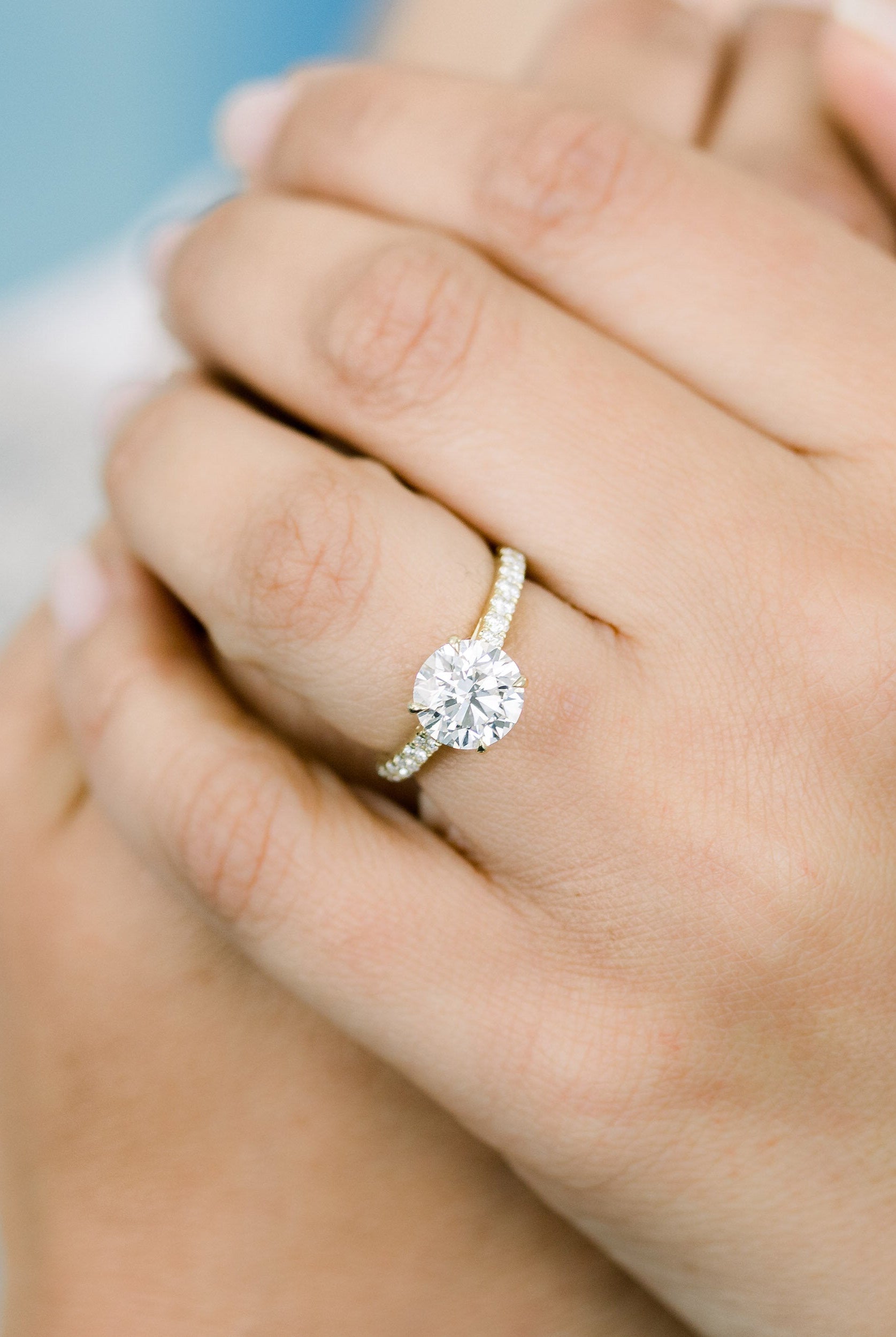 Round Brilliant Moissanite Ring