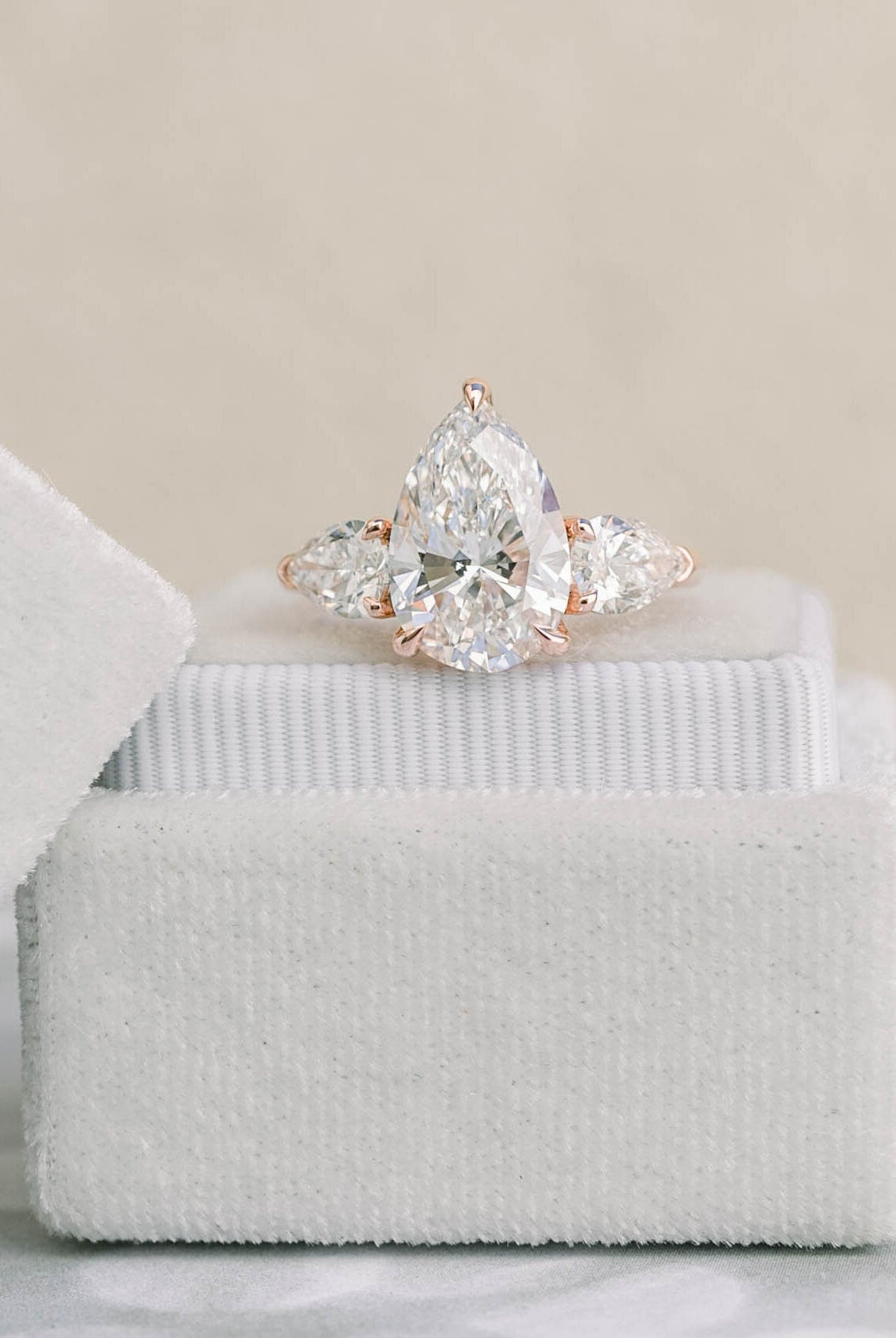 2.0CT Moissanite Ring